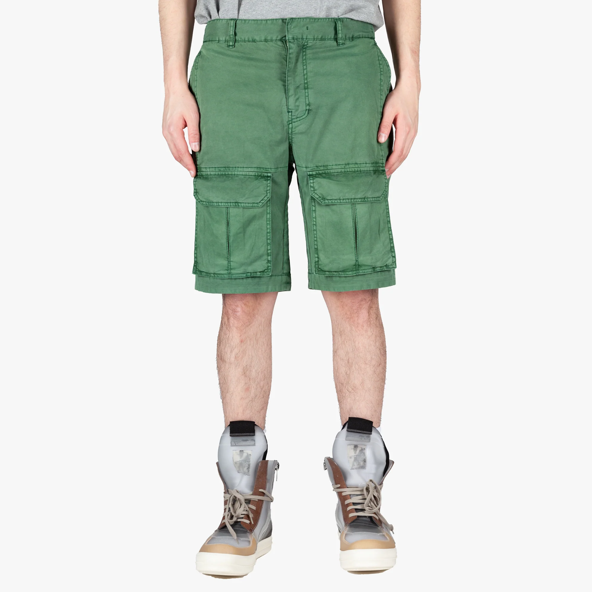 Front Cargo Shorts