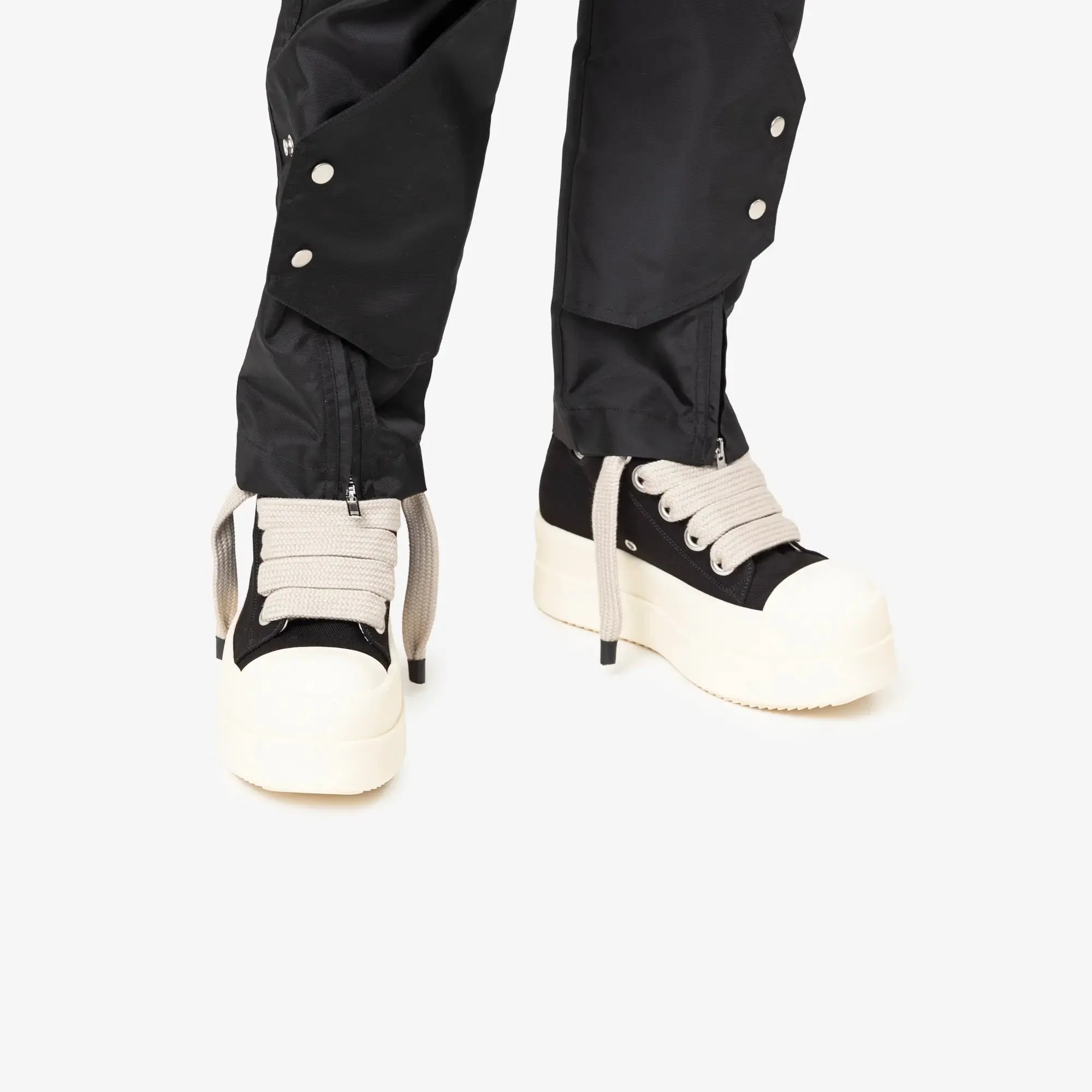 Mega Bumper Jumbolace Low-Top Sneaks - Image 2